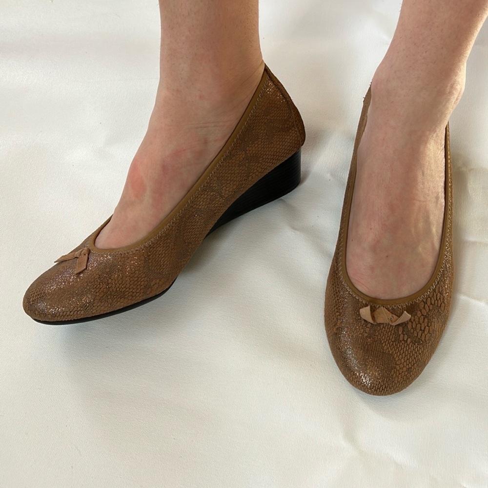 Hush Puppies Gold Ballet Flat Wedges